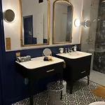 Les Ecuries De Rigny, De Gamme Avec Privatif Et Piscine Au Coeur D'un Jardin Arbore Bed & Breakfast Nancy